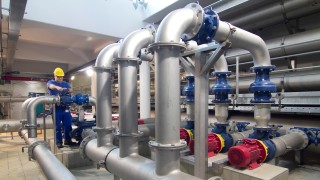 Wassertransportleitungen im Wasserwerk Galgenberg Wassertransportleitungen im Wasserwerk Galgenberg