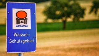 Richtzeichen 354 „Wasserschutzgebiet“ der Straßenverkehrs-Ordnung 