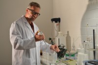 Die Gesellschaft hinterlässt ihre Spuren im Wasser